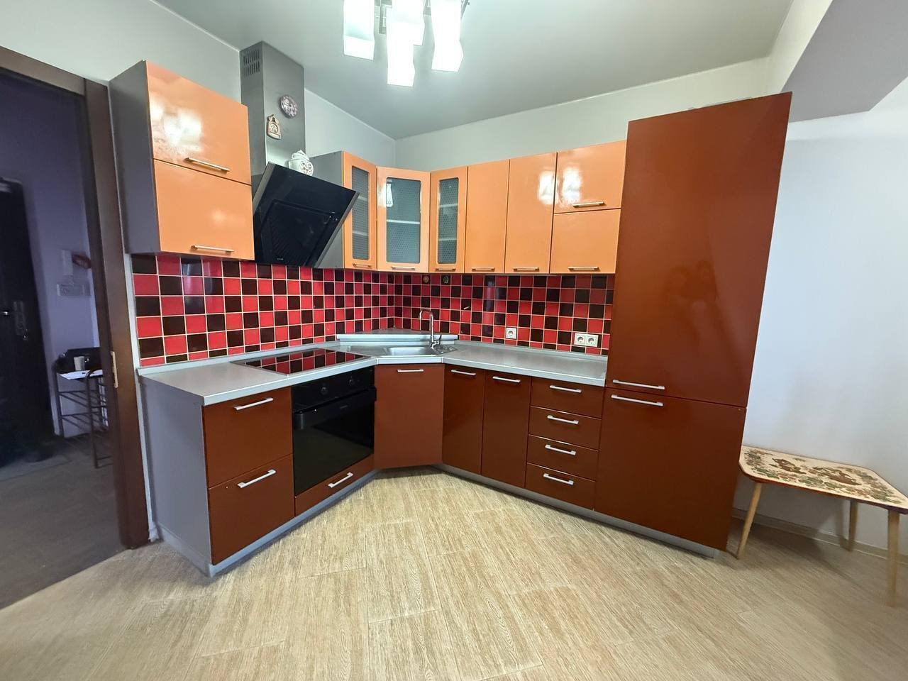 3-комнатная квартира посуточно — ул. Терешковой 21 — посуточно в Иркутске