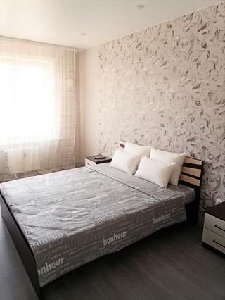 2-комнатная квартира, 45 м² — посуточно в Иркутске