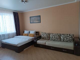 1-комнатная квартира, 40 м² — посуточно в Брянске