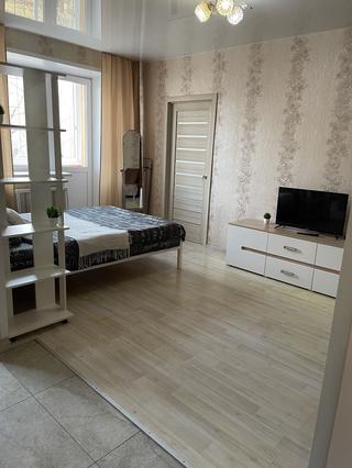 1-комнатная квартира, 30 м² — посуточно в Екатеринбурге