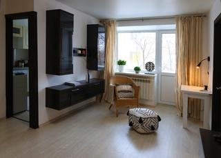 2-комнатная квартира, 45 м² — посуточно в Екатеринбурге