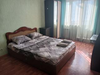 1-комнатная квартира, 37 м² — посуточно в Курске