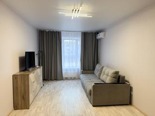 1-комнатная квартира, 38 м² — посуточно в Мариуполи