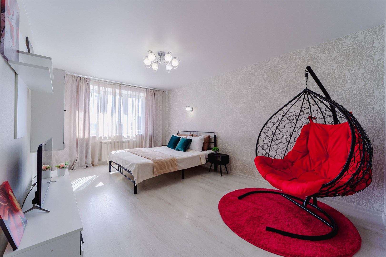 Квартира, 40 м² — посуточно в Екатеринбурге