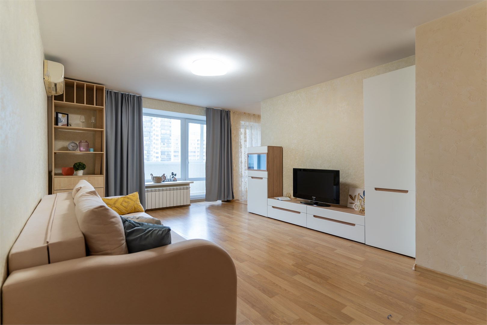 Квартира, 58 м² — посуточно в Екатеринбурге